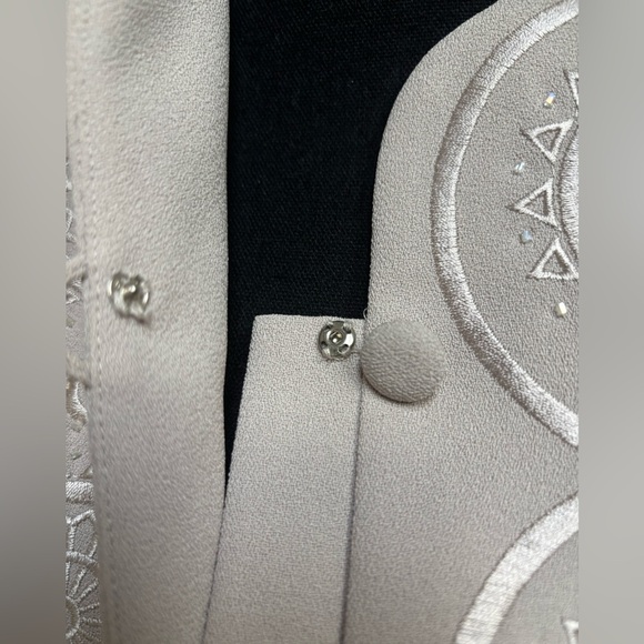 ADRIANNA PAPELL 2 Pc Formal Wedding Elegant Embroidered Jacket & Pants Set Sz 8 - Picture 12 of 15